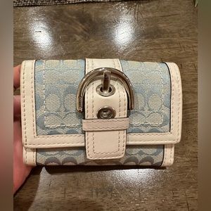 COACH Vintage Blue Small Wallet